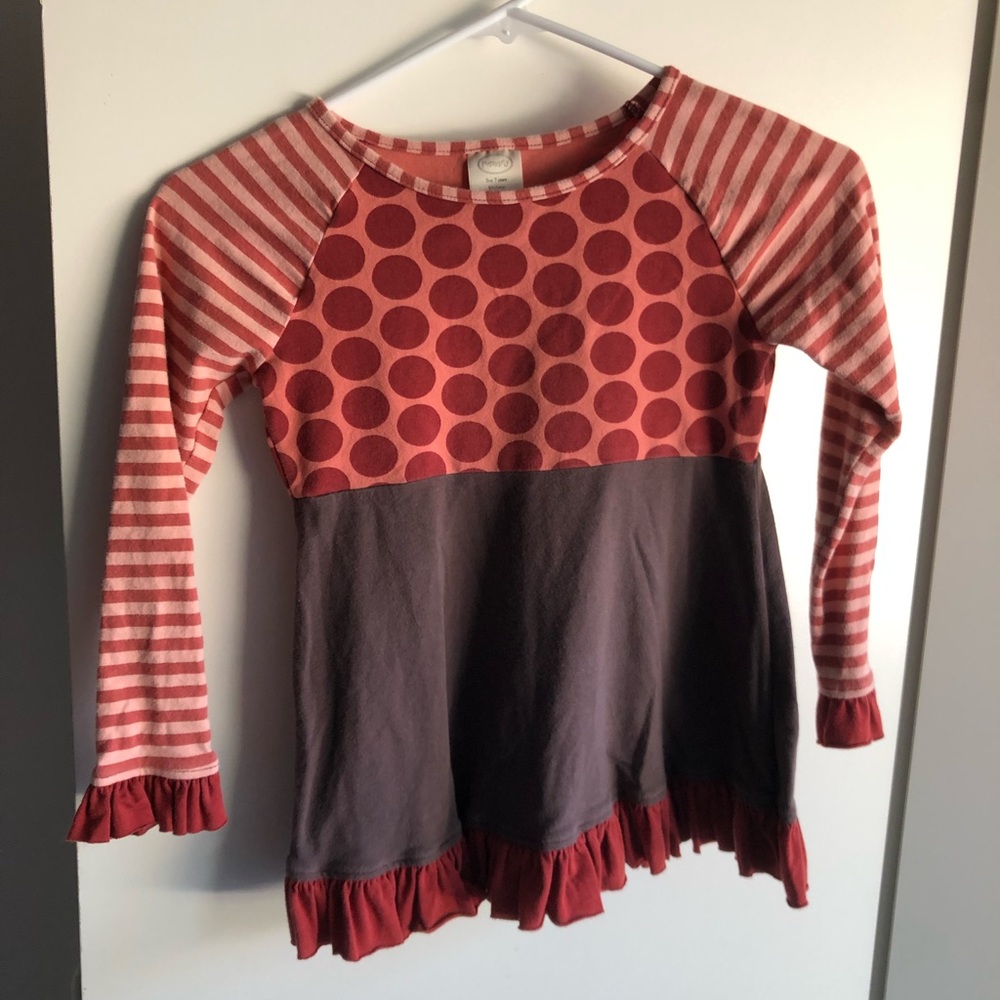 Persnickety girls set